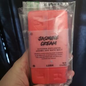 Lush Jasmine Cream Aroma Bath Melt Or Wax Burner Melt